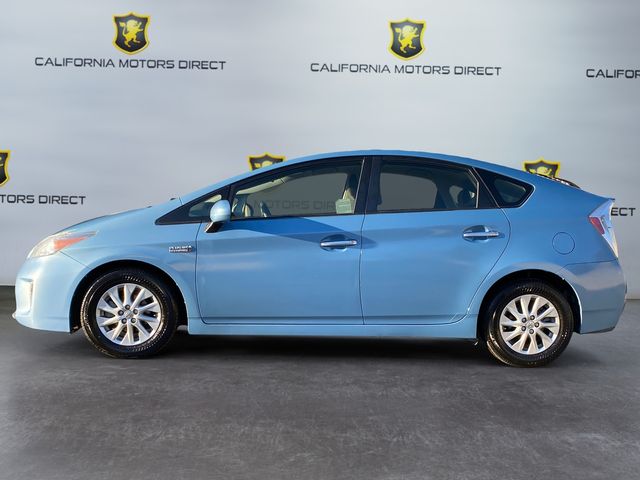 2014 Toyota Prius Plug-in Base