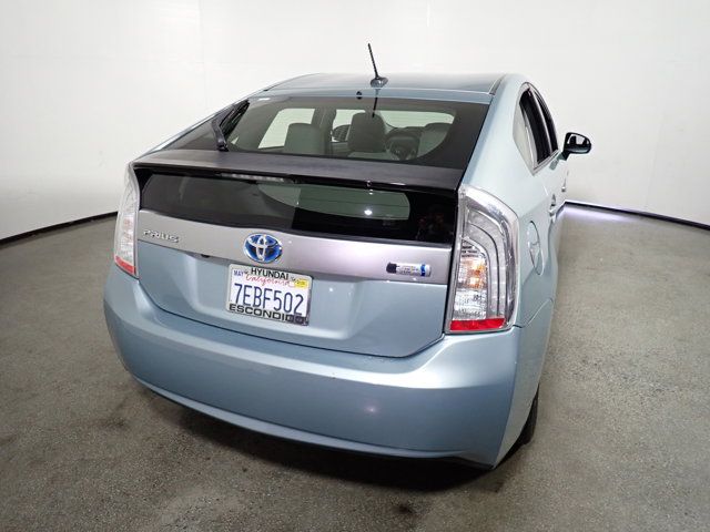 2014 Toyota Prius Plug-in Base