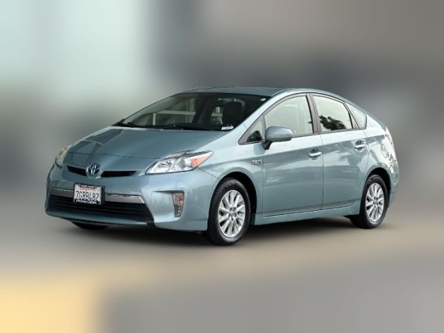 2014 Toyota Prius Plug-in Base