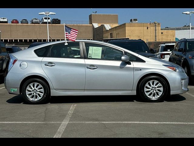 2014 Toyota Prius Plug-in Base