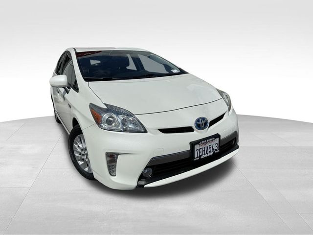 2014 Toyota Prius Plug-in Hybrid 