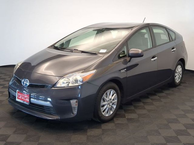 2014 Toyota Prius Plug-in Hybrid 