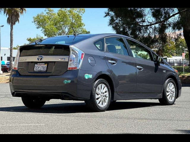 2014 Toyota Prius Plug-in Base