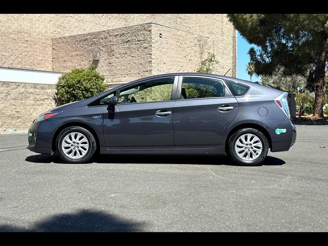 2014 Toyota Prius Plug-in Base