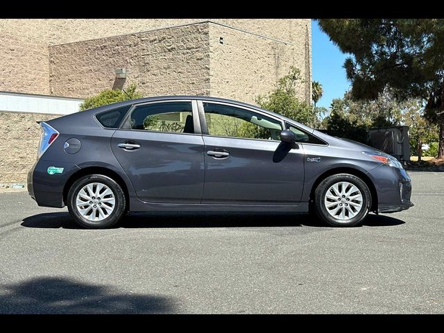 2014 Toyota Prius Plug-in Base