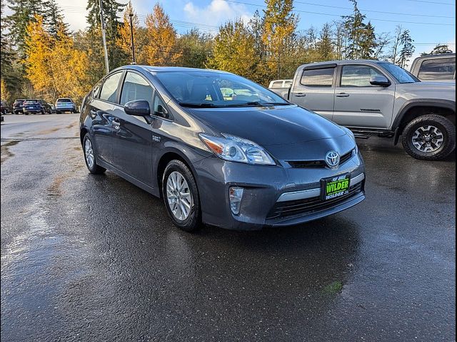 2014 Toyota Prius Plug-in Hybrid 