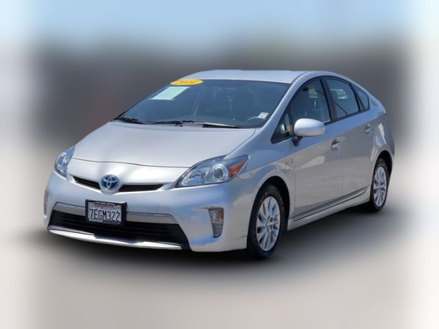 2014 Toyota Prius Plug-in Hybrid 