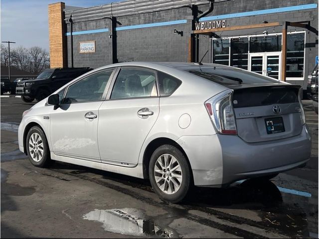 2014 Toyota Prius Plug-in Hybrid 