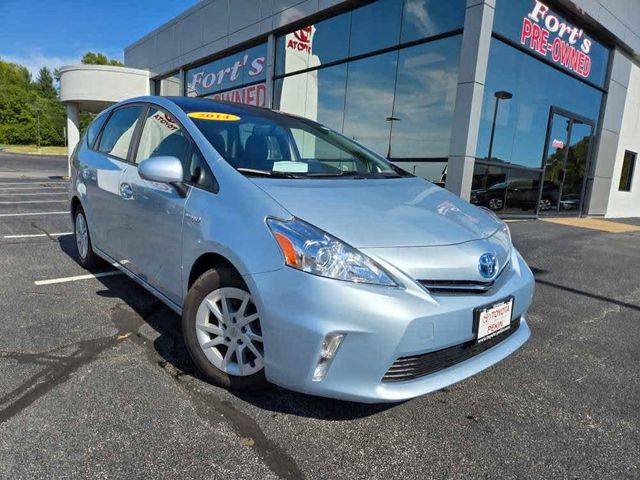 2014 Toyota Prius v Three