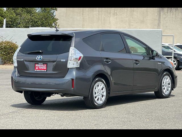 2014 Toyota Prius v Two