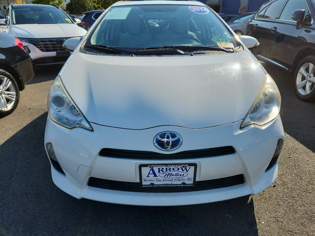 2014 Toyota Prius c Three