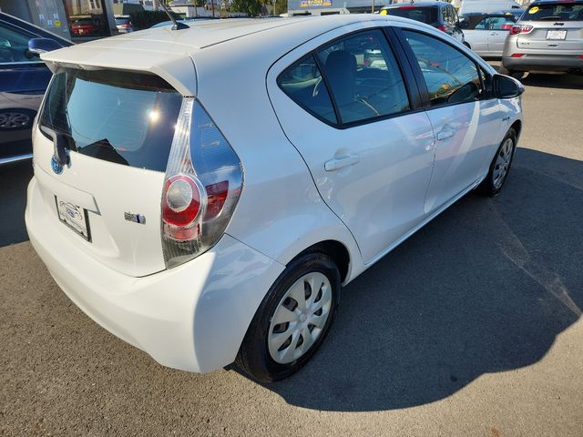 2014 Toyota Prius c Three