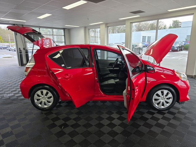 2014 Toyota Prius c One