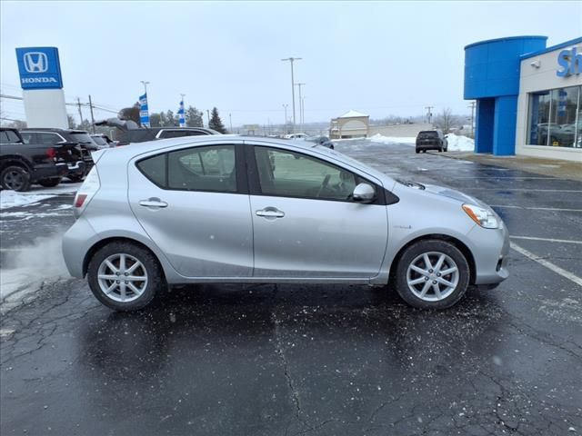 2014 Toyota Prius c Four