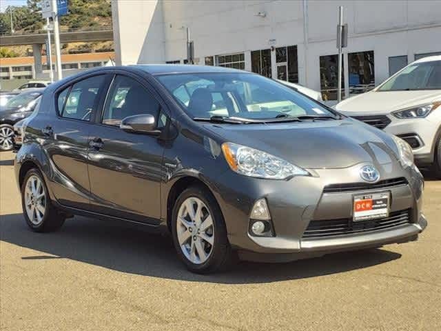 2014 Toyota Prius c Four