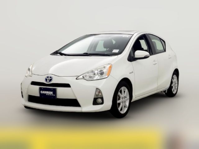 2014 Toyota Prius c Four