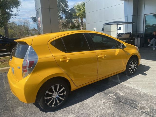 2014 Toyota Prius c Four