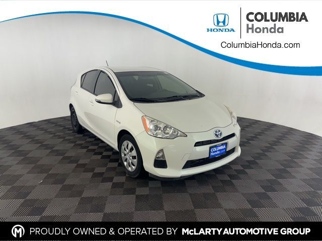 2014 Toyota Prius c Two