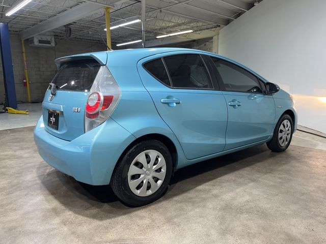 2014 Toyota Prius c Four