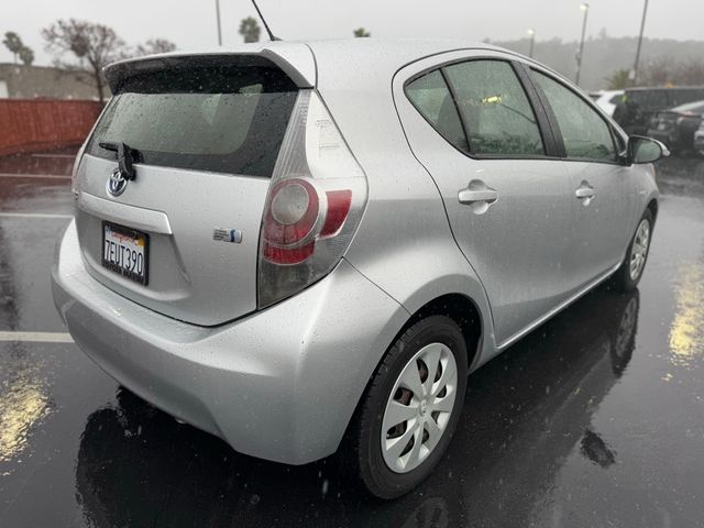 2014 Toyota Prius c Four