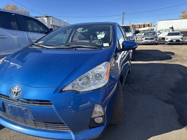 2014 Toyota Prius c Four