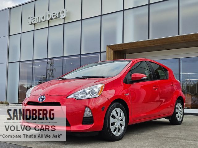 2014 Toyota Prius c Four