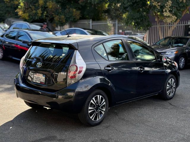 2014 Toyota Prius c Four