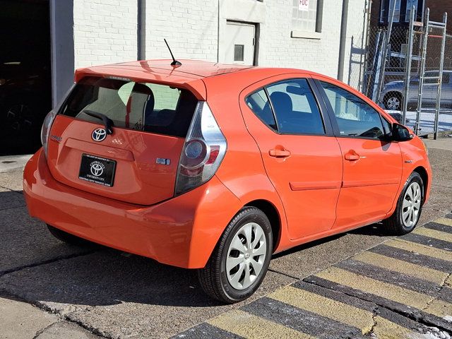 2014 Toyota Prius c Two