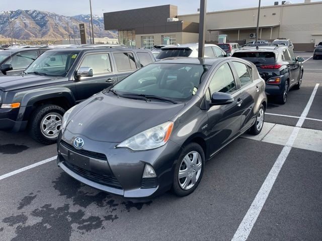 2014 Toyota Prius c Four