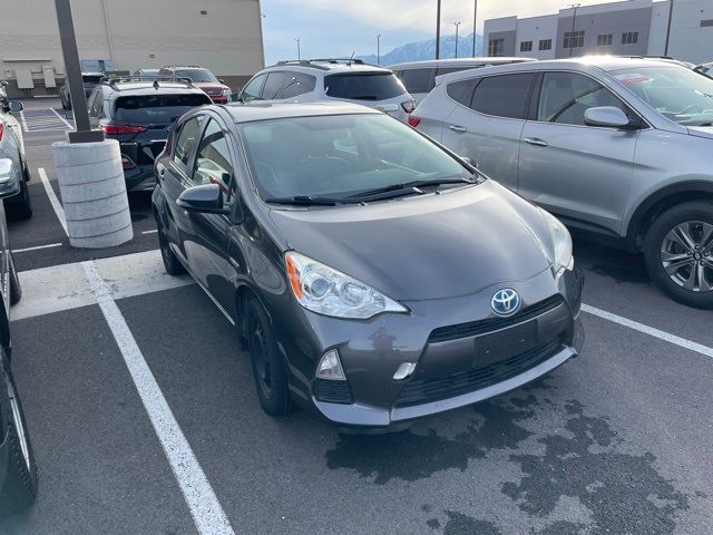 2014 Toyota Prius c Four