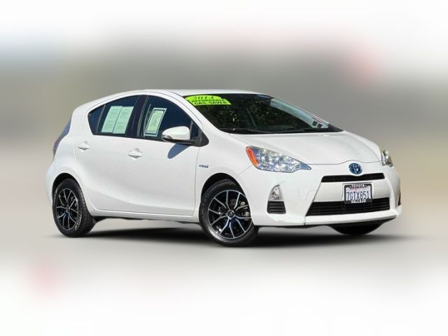 2014 Toyota Prius c Four