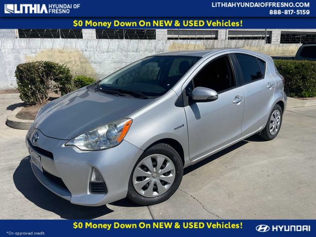 2014 Toyota Prius c Three