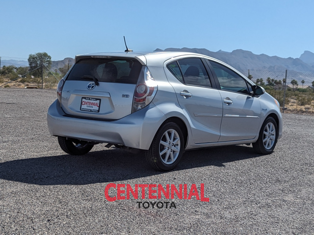 2014 Toyota Prius c Three