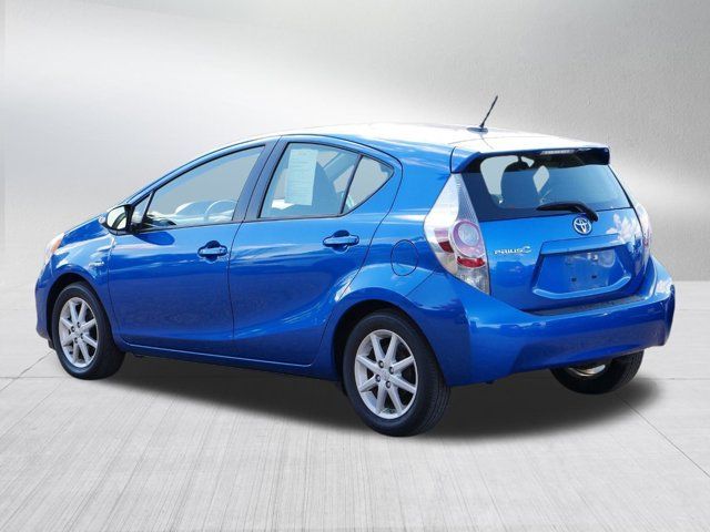 2014 Toyota Prius c Three