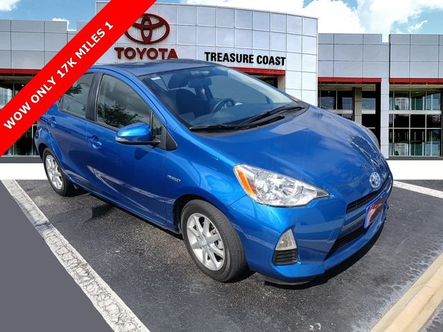 2014 Toyota Prius c Three