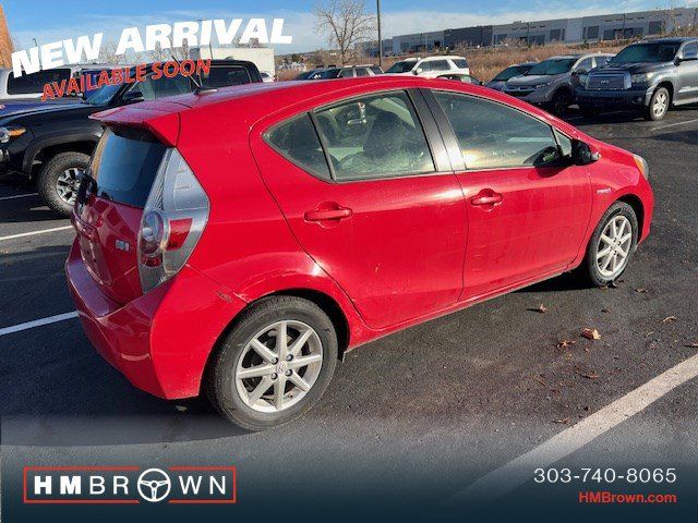 2014 Toyota Prius c Three