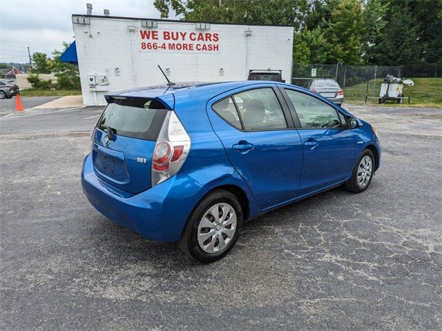 2014 Toyota Prius c Two