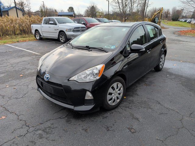 2014 Toyota Prius c Two