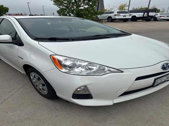 2014 Toyota Prius c Two