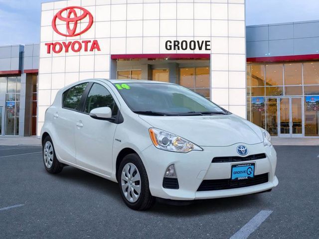 2014 Toyota Prius c Two
