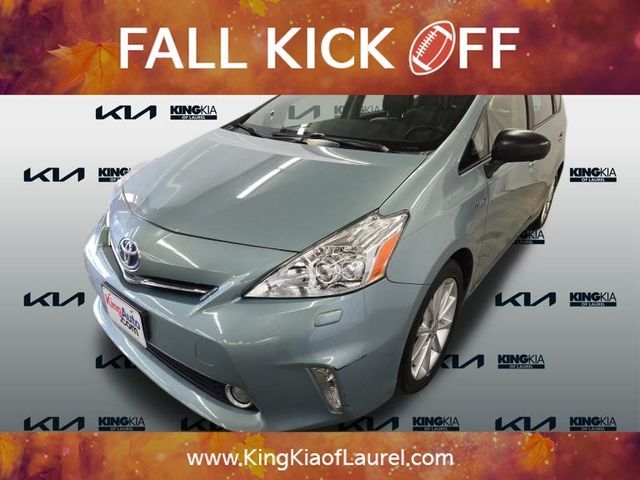 2014 Toyota Prius v Two