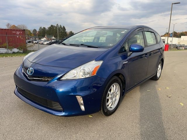 2014 Toyota Prius v Two