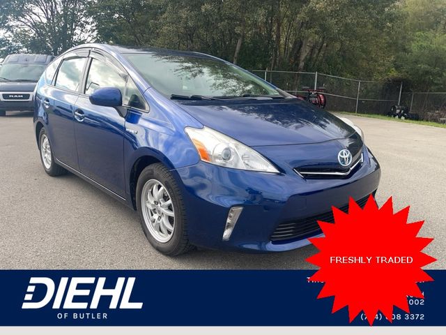 2014 Toyota Prius v Two