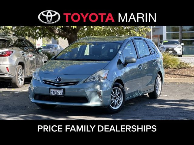 2014 Toyota Prius v Three