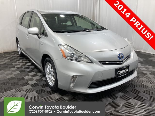 2014 Toyota Prius v Five