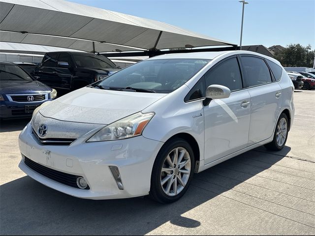 2014 Toyota Prius v Five