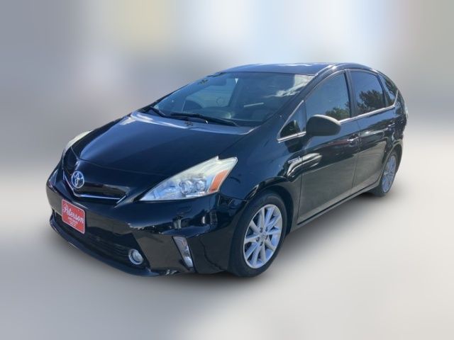 2014 Toyota Prius v Five