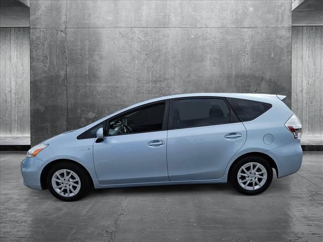 2014 Toyota Prius v Three