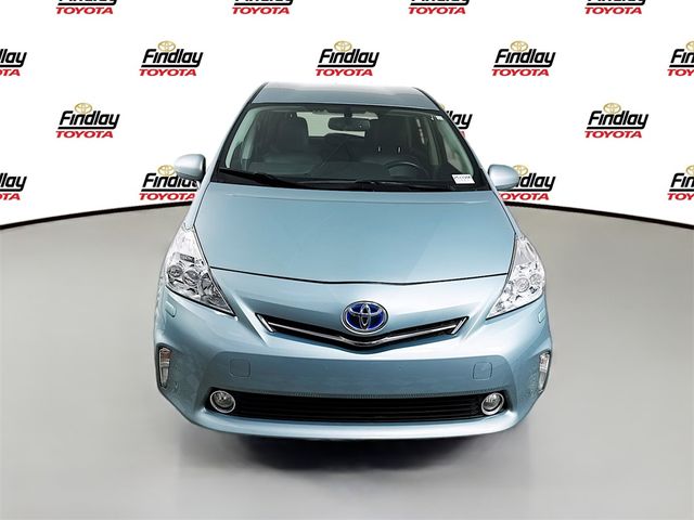 2014 Toyota Prius v Five