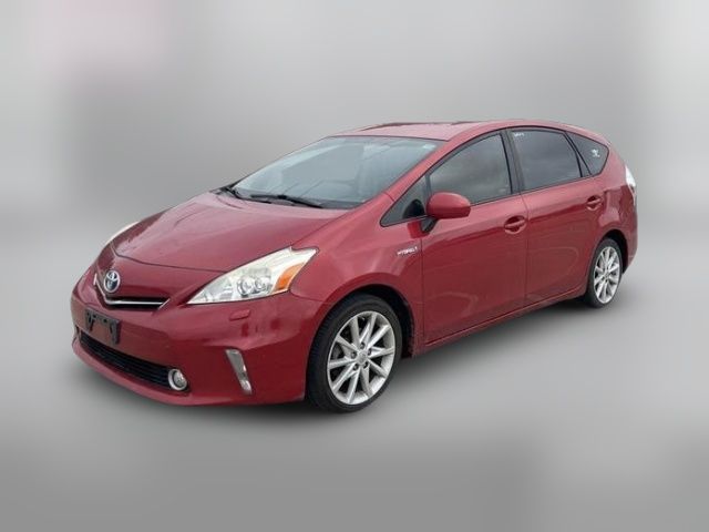 2014 Toyota Prius v Five